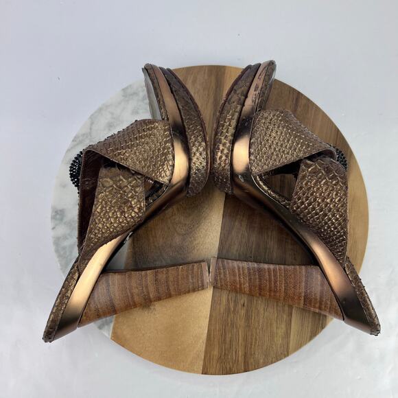 CE FOU SHOO BRONZE Leather Slip On Metal Buckle Platform HIGH HEEL Size 9 - Picture 9 of 11